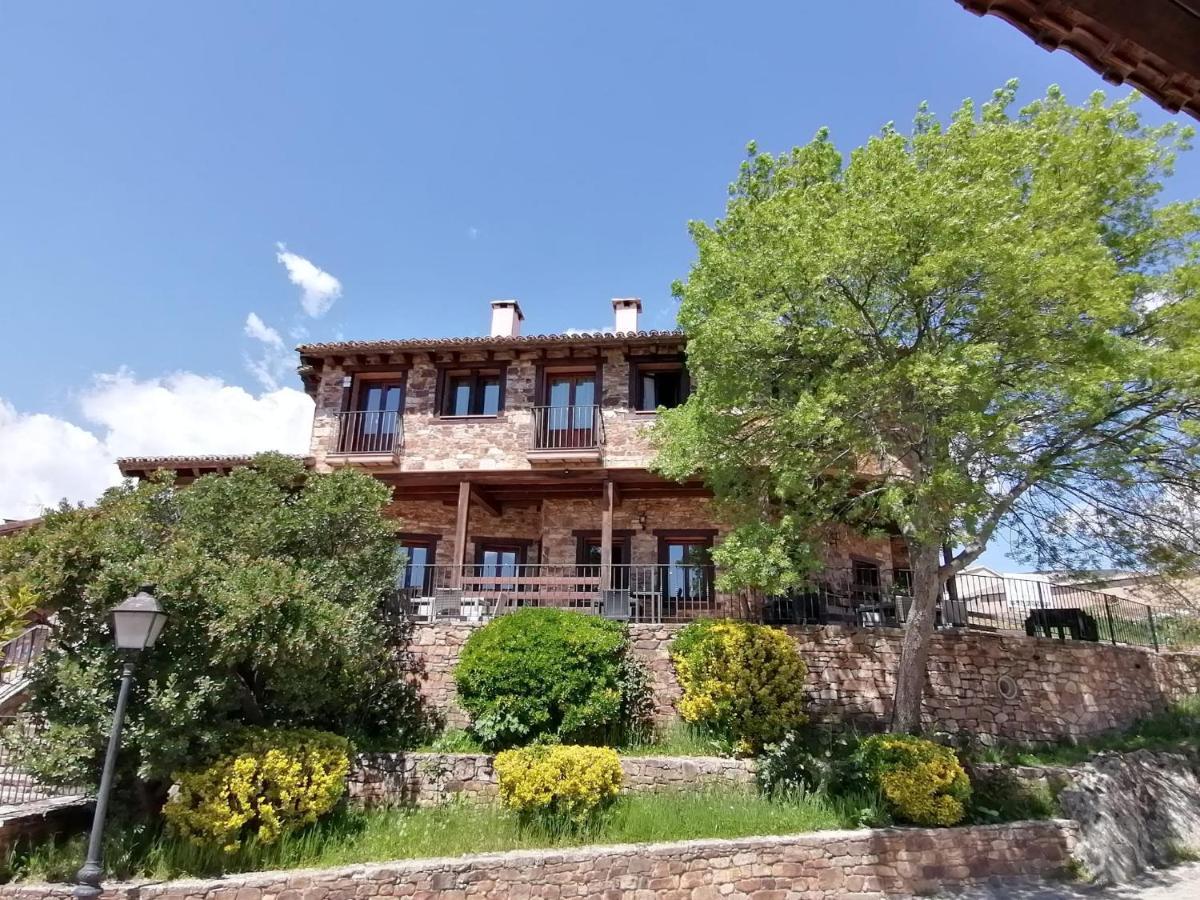La Posada De Horcajuelo Horcajuelo de la Sierra Exterior photo